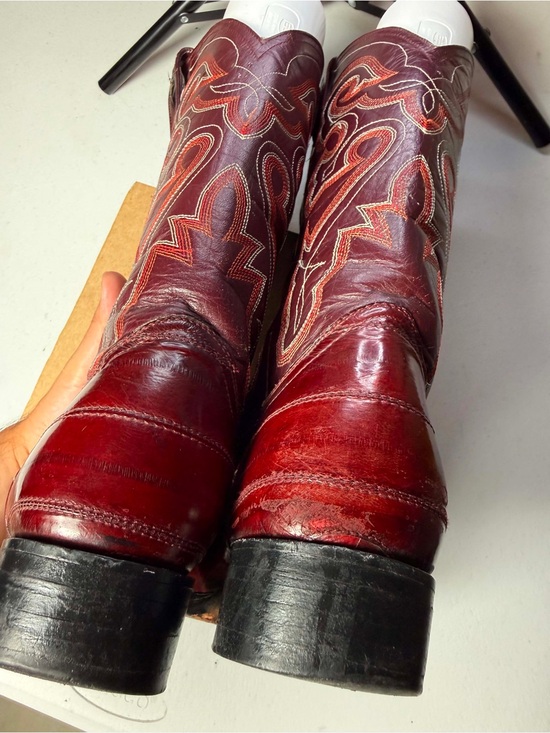 Vintage Eel Skin Cowboy Boots | Burgundy | Exotic | Sz 8.5 main image 6